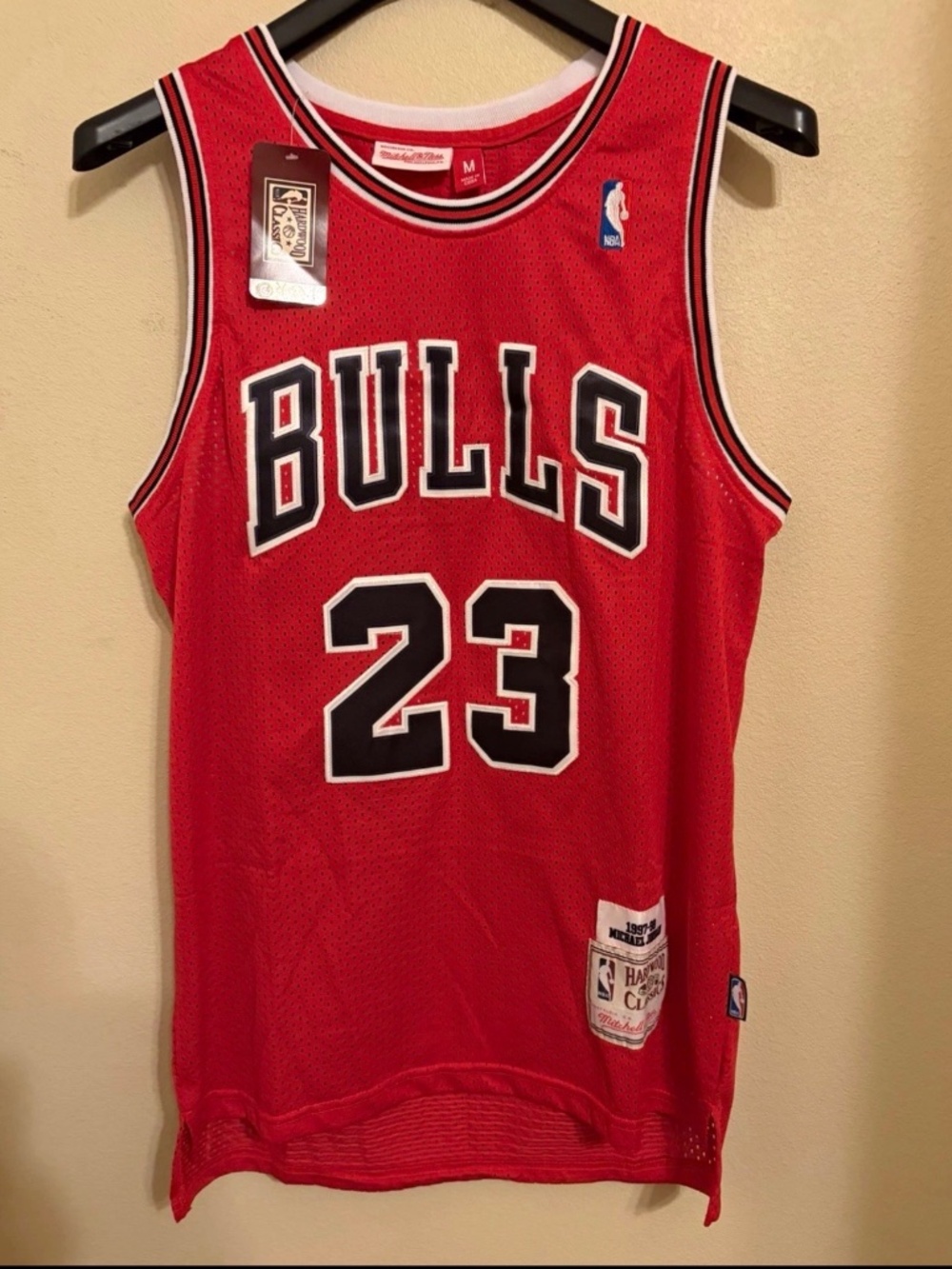 Michael Jordan Bulls finals jersey